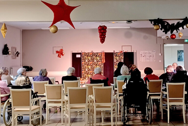 Spectacle adapté et contes sensoriels pour public porteur de handicap